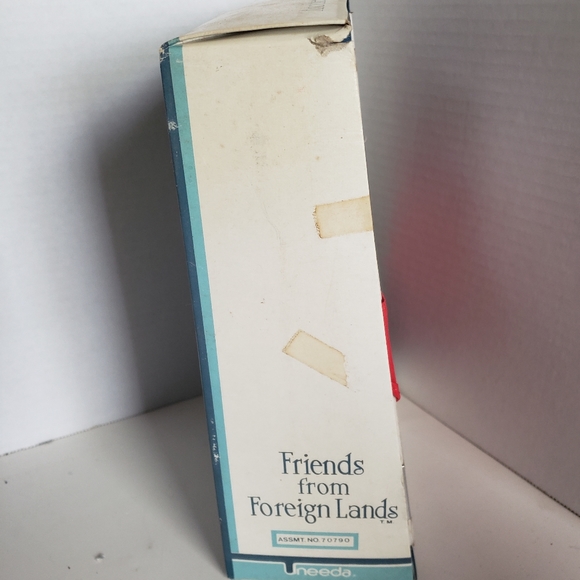 Vintage Uneeda Friends From Foreign Lands Miss Switzerland Doll - Picture 6 of 7